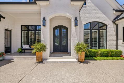 8162 Heirloom Boulevard College Grove TN 37046