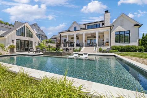 8162 Heirloom Boulevard College Grove TN 37046
