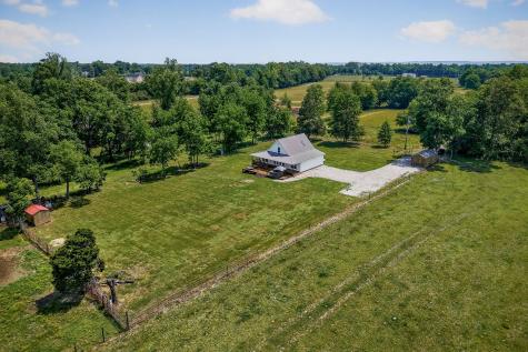 8495 Baxter Road Baxter TN 38544