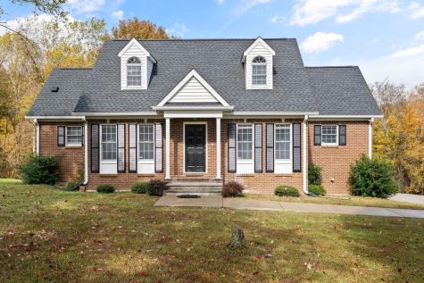 1719 Wynnewood Drive Chapmansboro TN 37035
