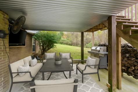 1719 Wynnewood Drive Chapmansboro TN 37035