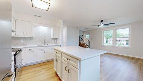 2104 W Richmond Hill Drive Nashville TN 37207