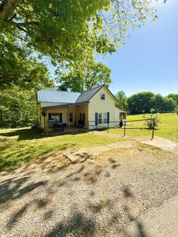 2 Hardin Loop Westpoint TN 38486
