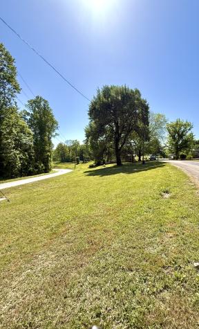 2 Hardin Loop Westpoint TN 38486
