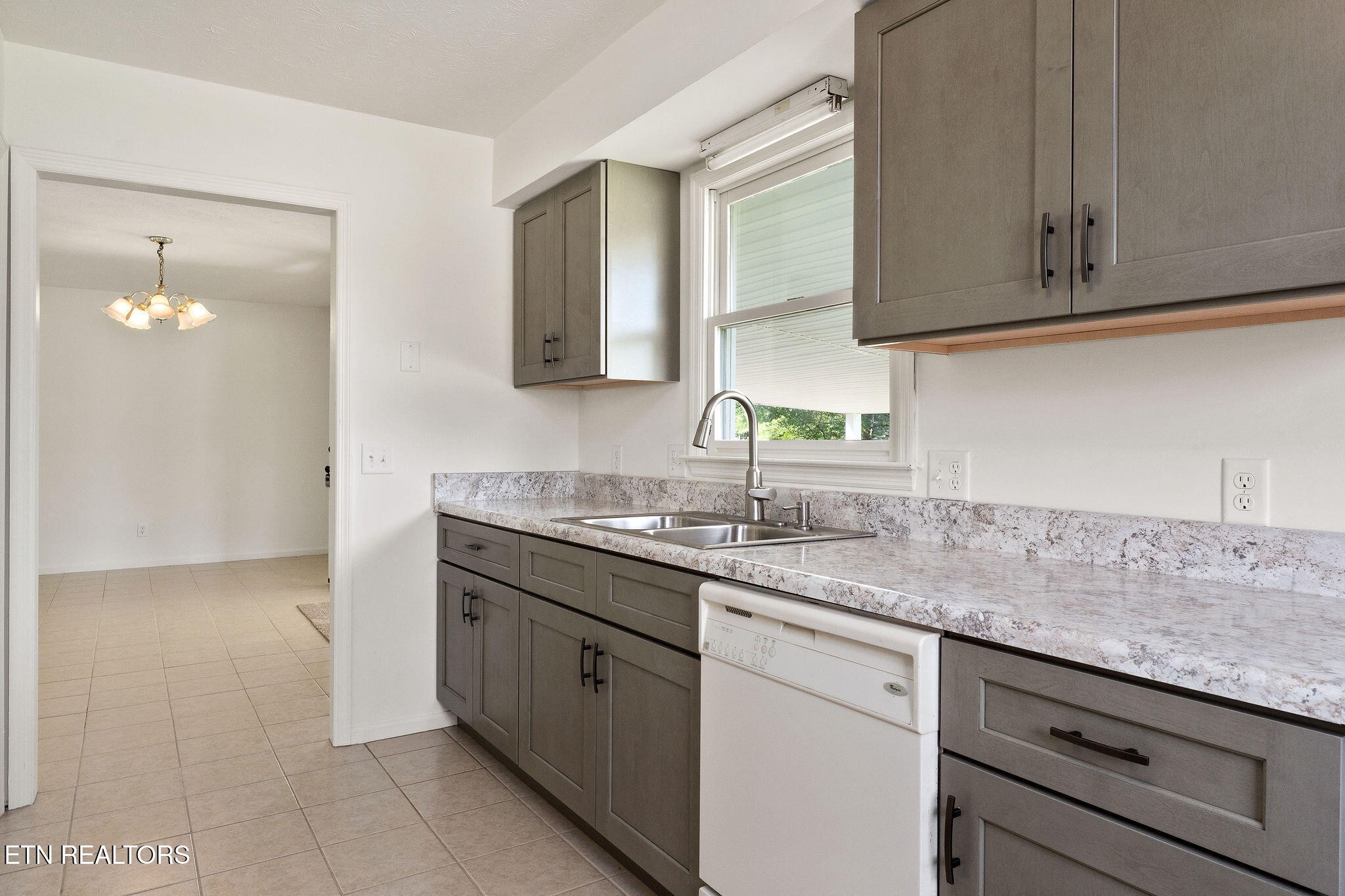 3223 Bayshore Drive Cookeville TN 38506