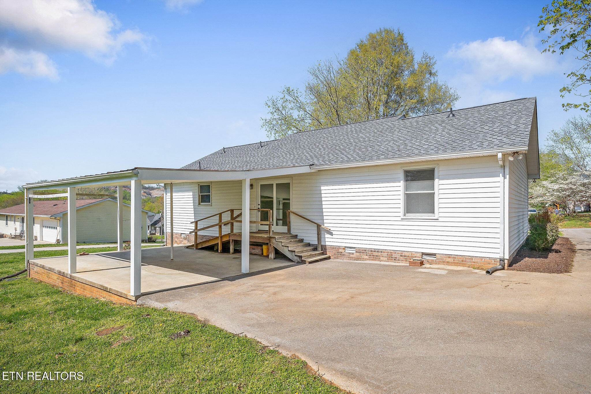 3223 Bayshore Drive Cookeville TN 38506