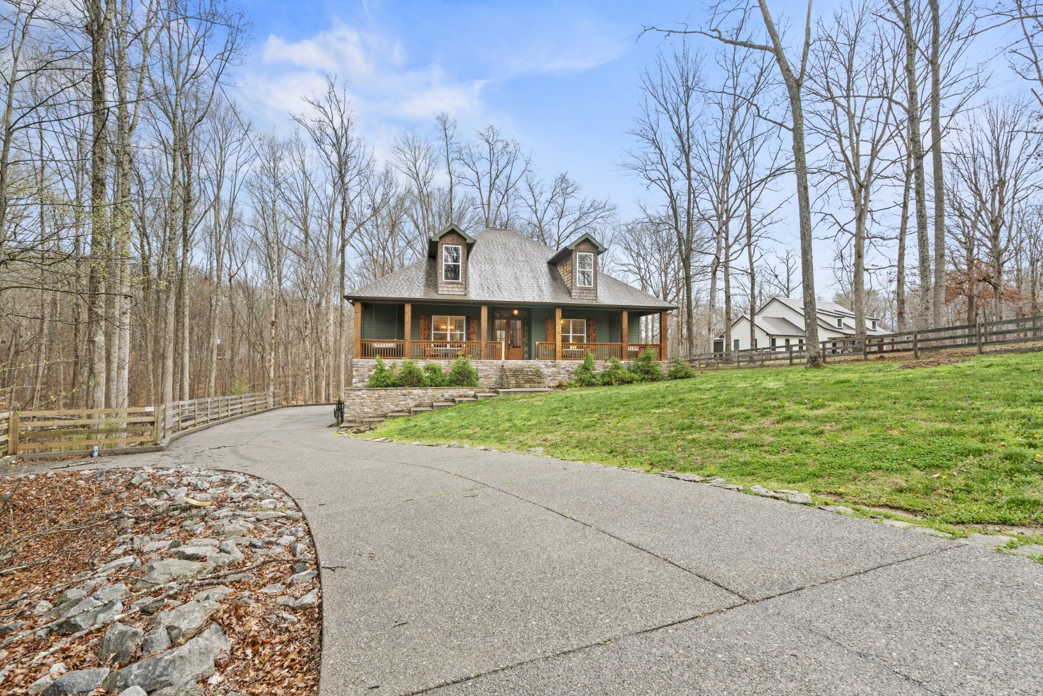 1073 Split Rail Circle Kingston Springs TN 37082