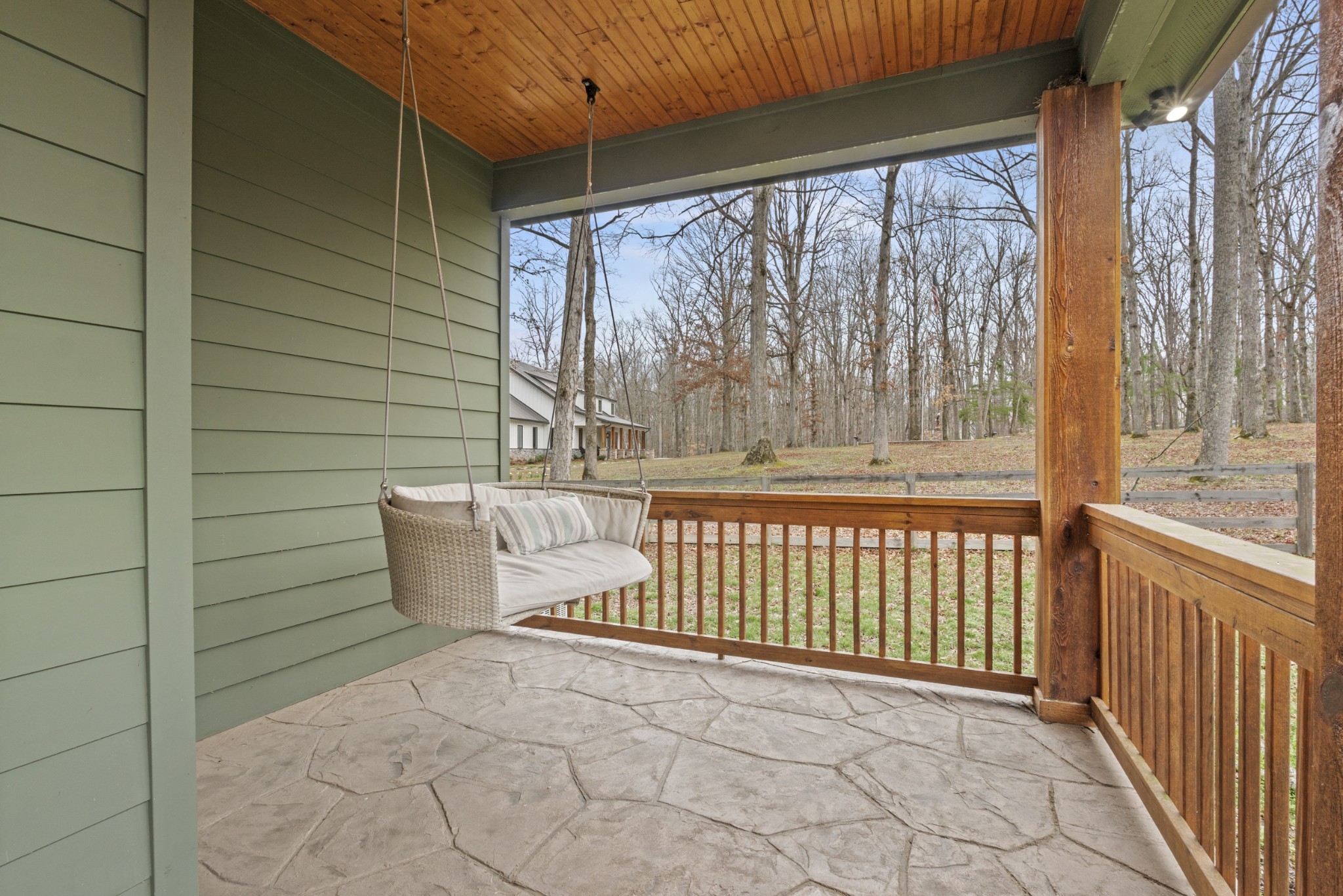 1073 Split Rail Circle Kingston Springs TN 37082