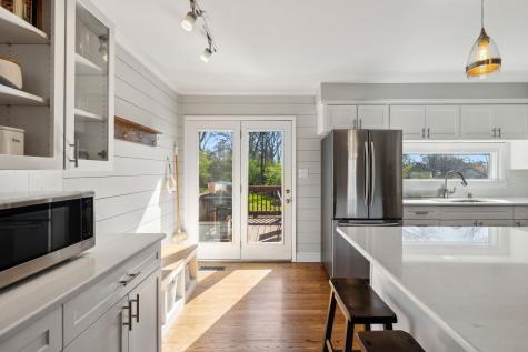 705 Harpeth Pkwy, W Nashville TN 37221
