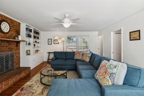 705 Harpeth Pkwy, W Nashville TN 37221