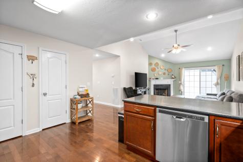 253 Eagle Cove Drive Hopkinsville KY 42240