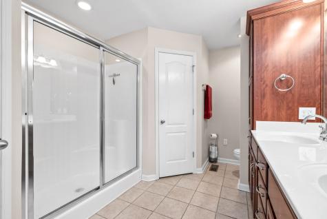 253 Eagle Cove Drive Hopkinsville KY 42240