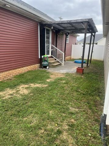 253 Eagle Cove Drive Hopkinsville KY 42240