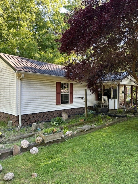 698 Clearview Road Cottontown TN 37048