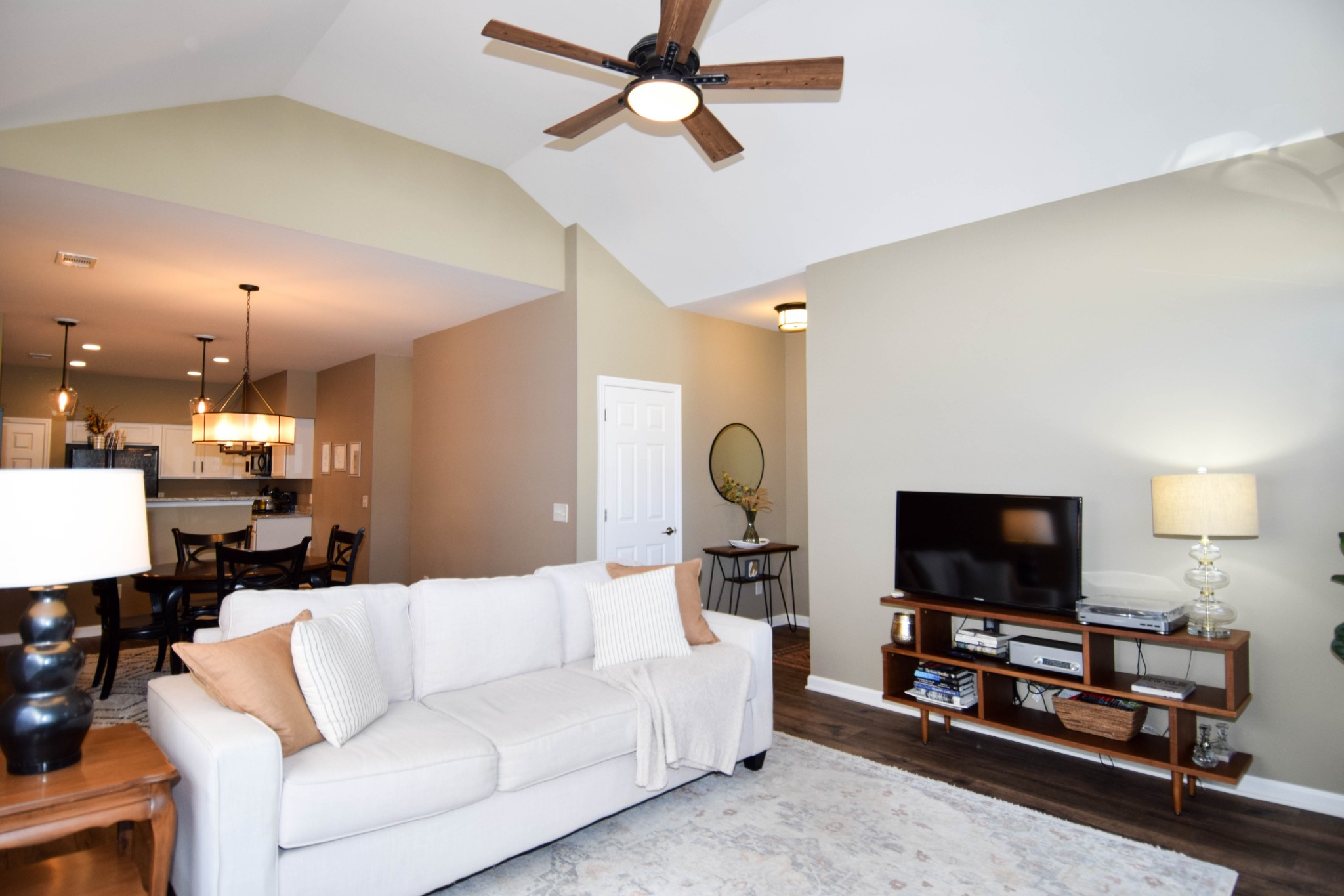 825 S Browns Lane Gallatin TN 37066