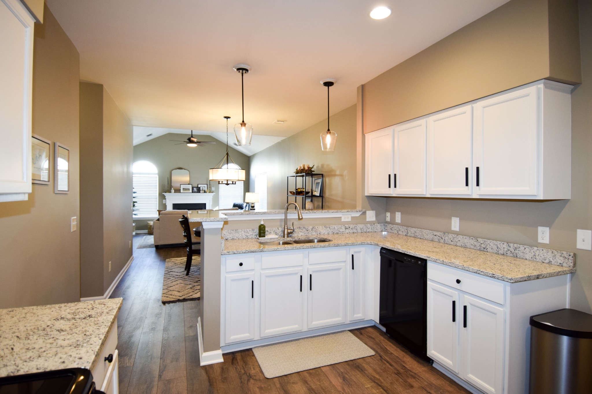 825 S Browns Lane Gallatin TN 37066