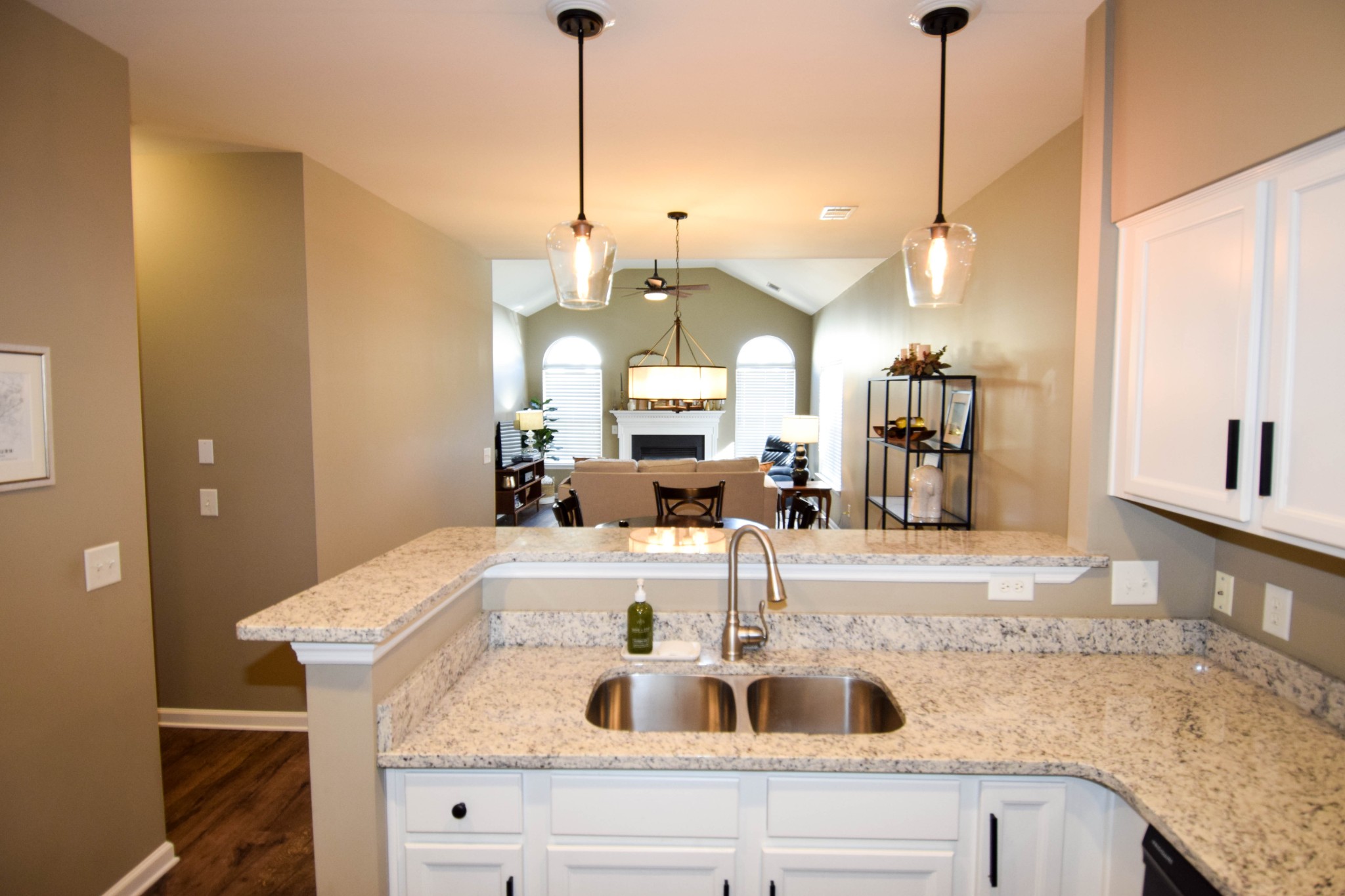 825 S Browns Lane Gallatin TN 37066