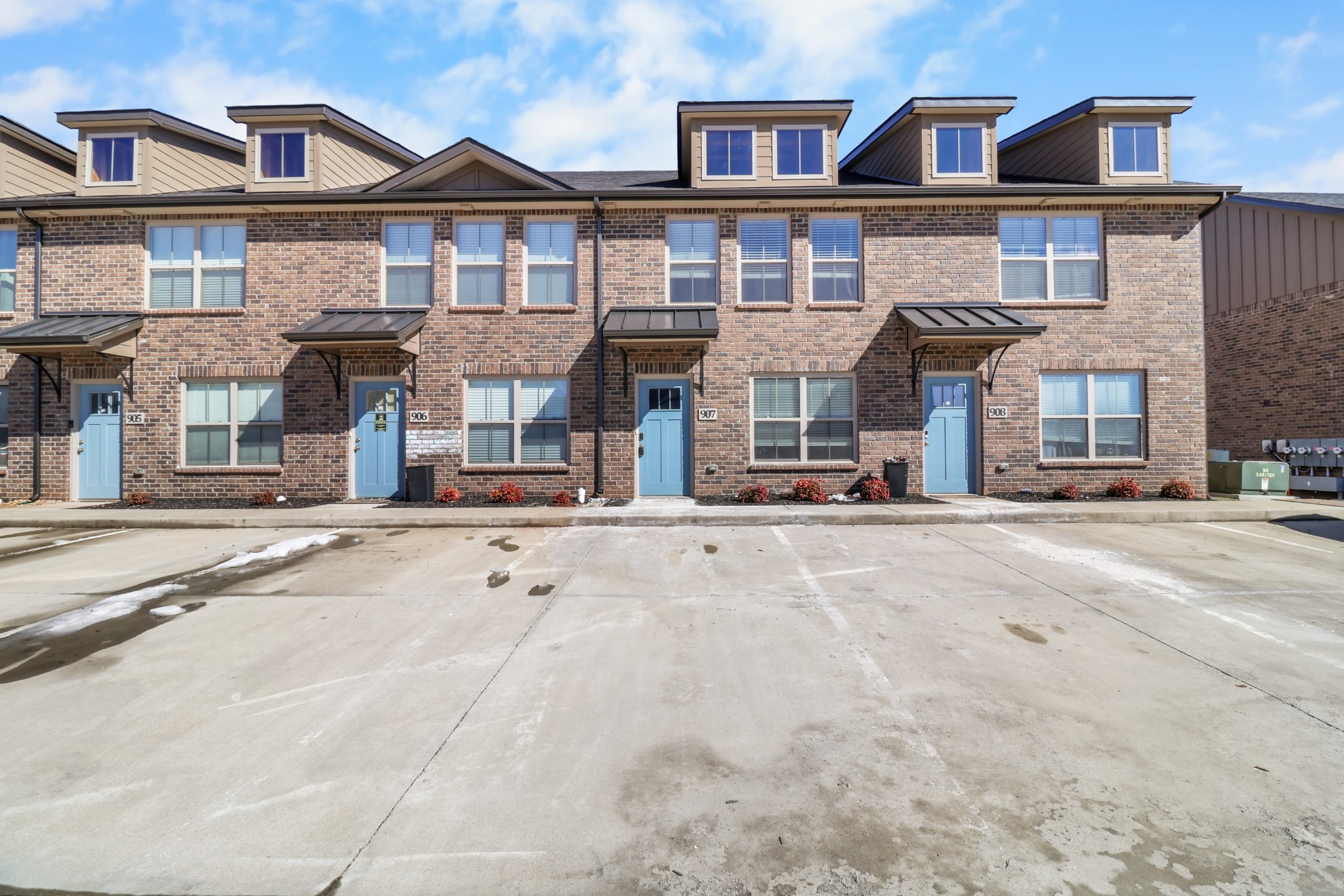 1000 Henry Place Boulevard Clarksville TN 37042