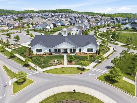 1543 Drakes Creek Road Hendersonville TN 37075