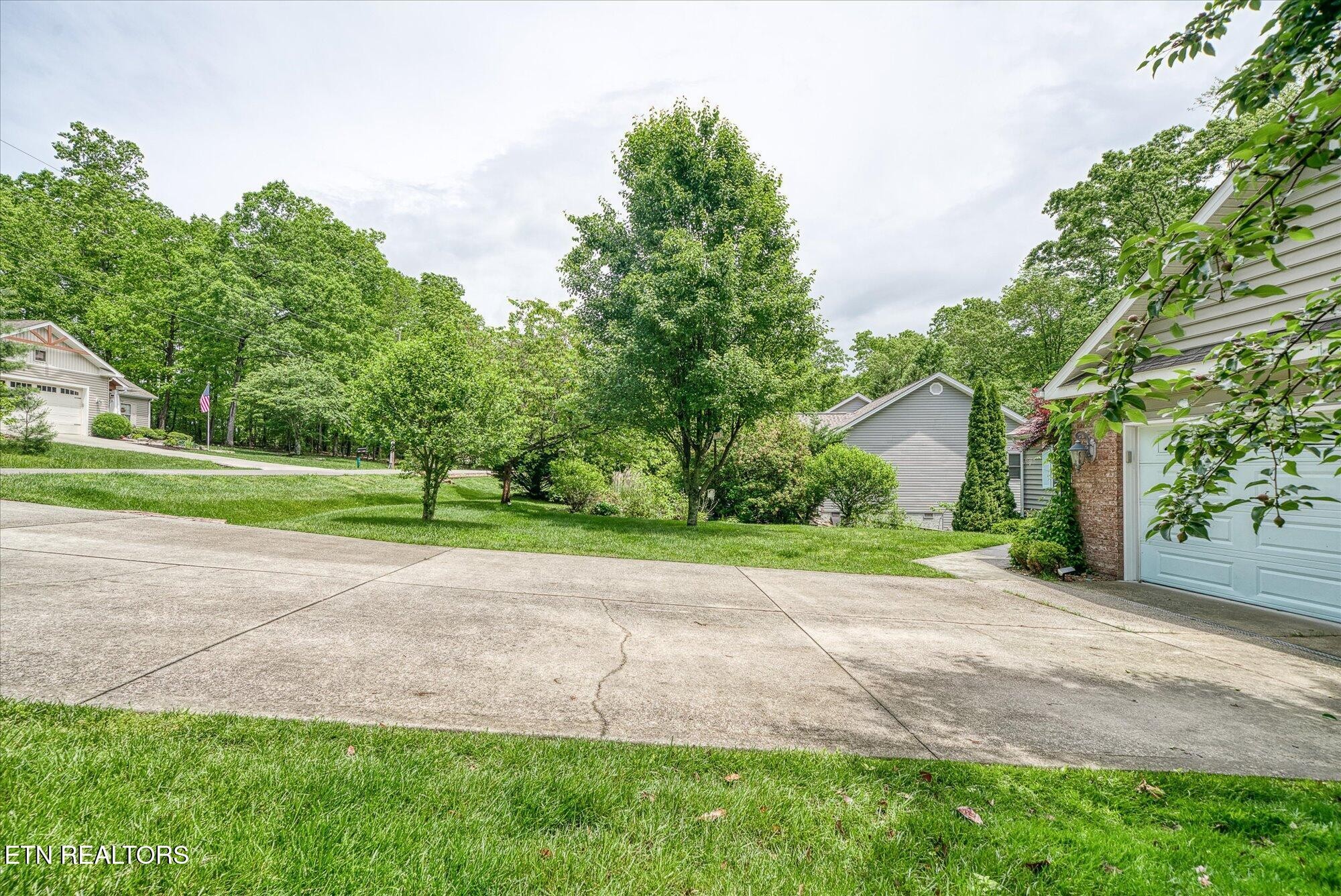 182 Canterbury Drive Crossville TN 38558