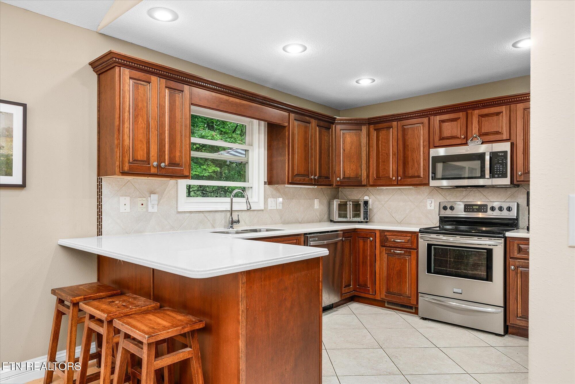 182 Canterbury Drive Crossville TN 38558
