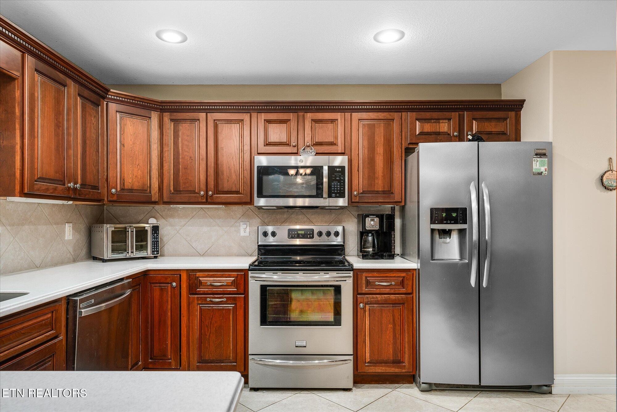 182 Canterbury Drive Crossville TN 38558