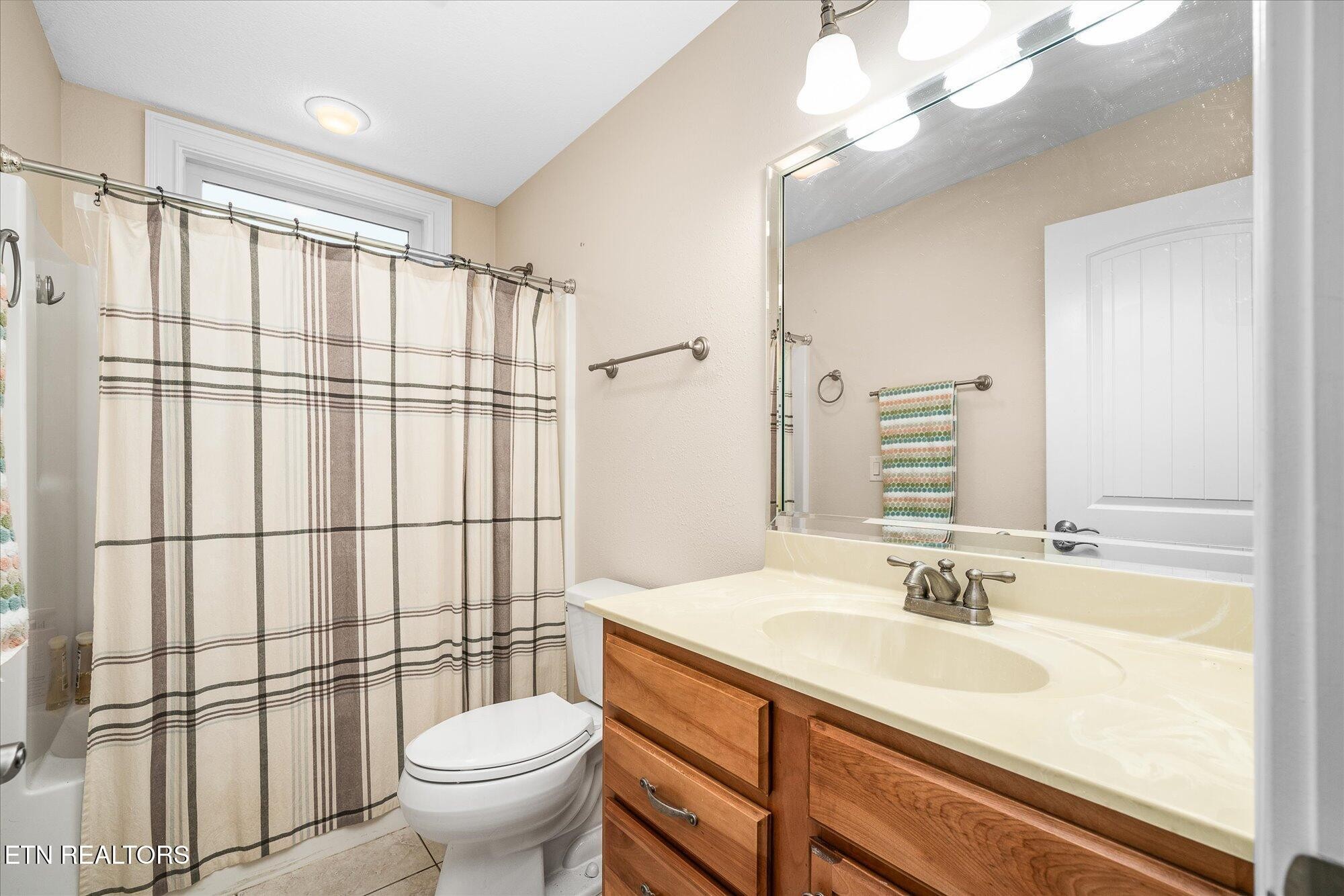 182 Canterbury Drive Crossville TN 38558