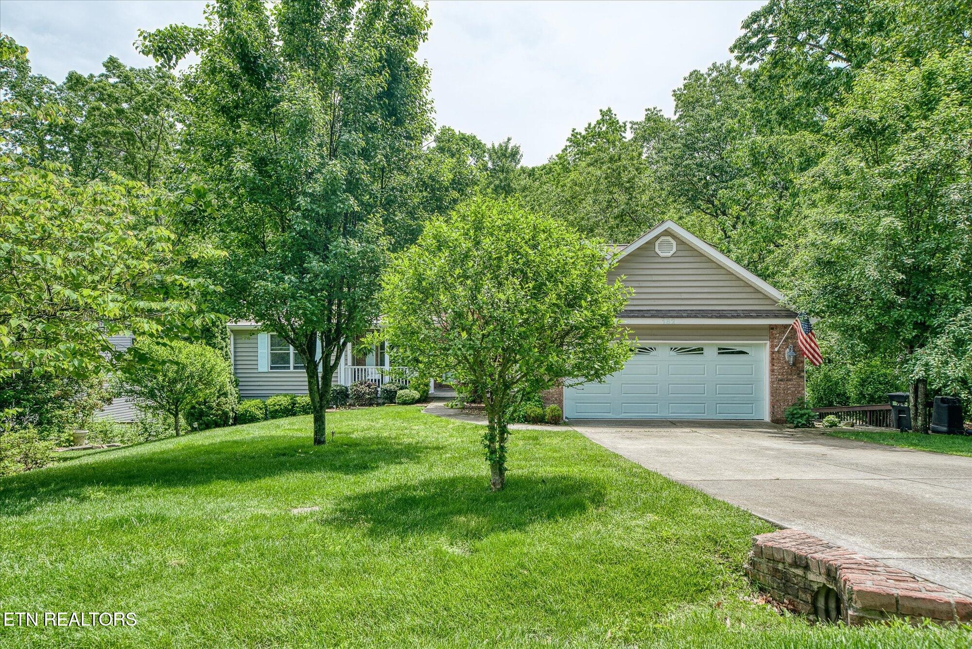 182 Canterbury Drive Crossville TN 38558