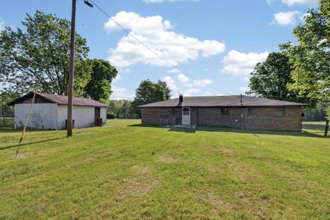1018 New Hope Road Hilham TN 38568