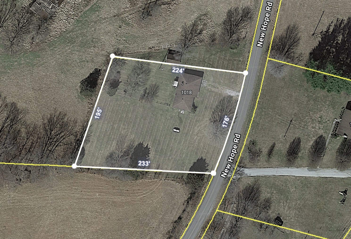 1018 New Hope Road Hilham TN 38568