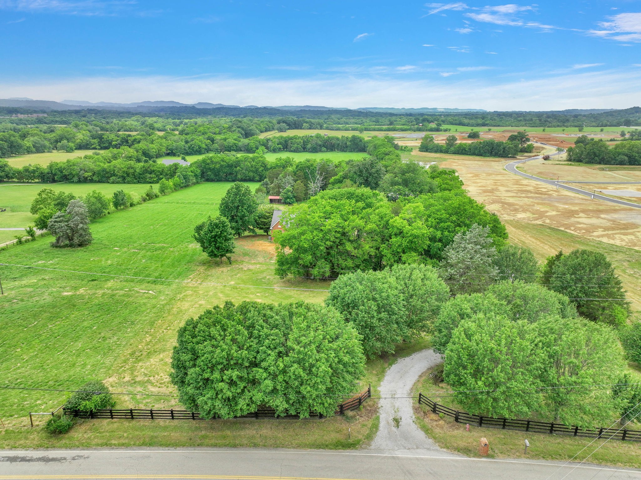 6261 Lampkins Bridge Road College Grove TN 37046