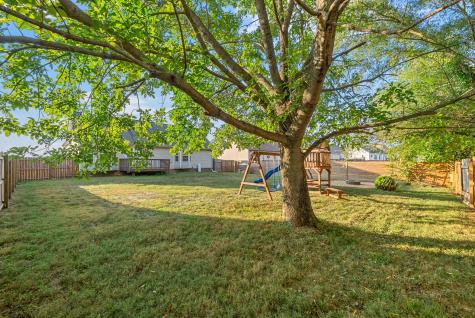 3817 Roscommon Way Clarksville TN 37040