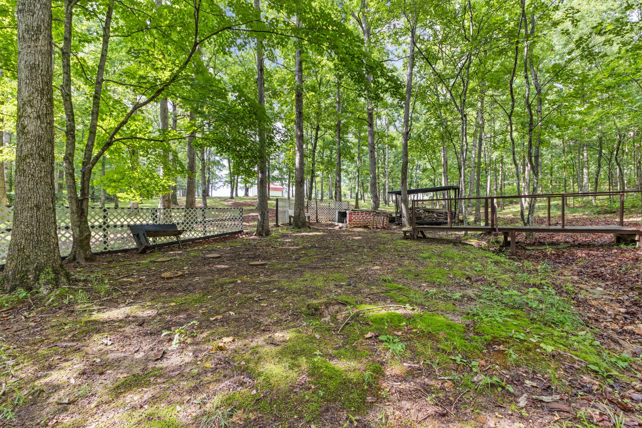 4045 Old Nashville Highway Mc Ewen TN 37101
