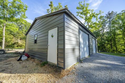 5525 Holland Creek Road Savannah TN 38372