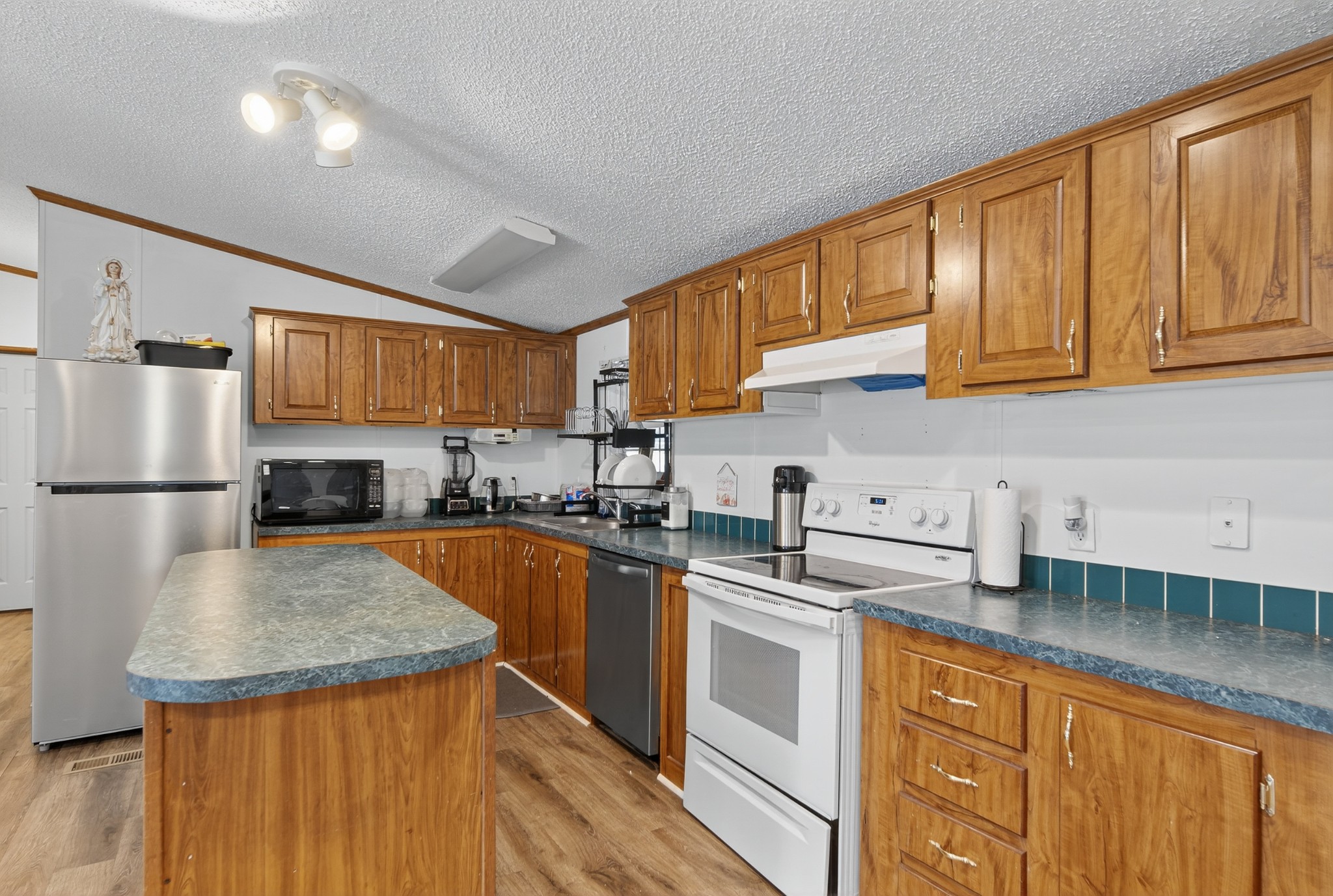 2600 Round Hill Road Lewisburg TN 37091
