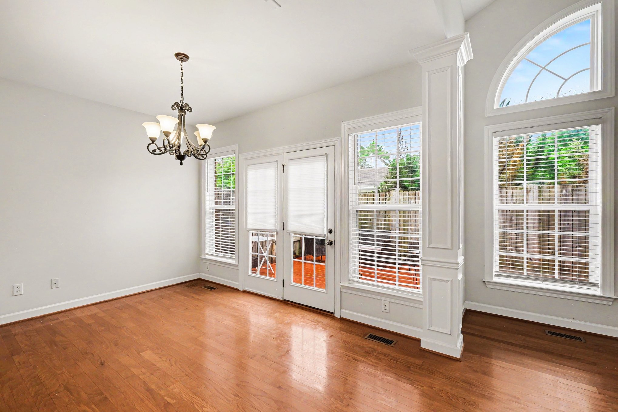 2913B 22nd Ave, S Nashville TN 37215