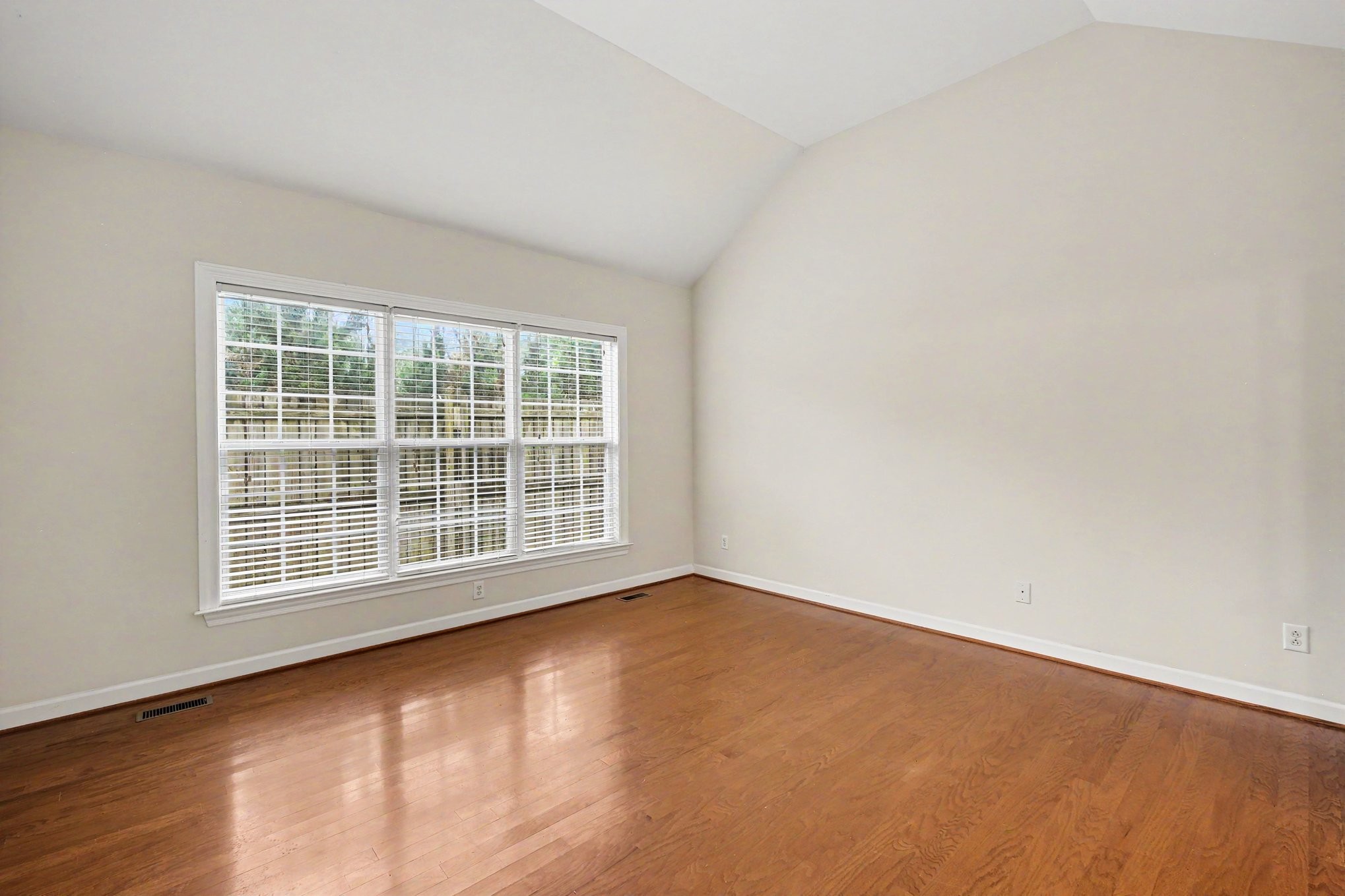 2913B 22nd Ave, S Nashville TN 37215