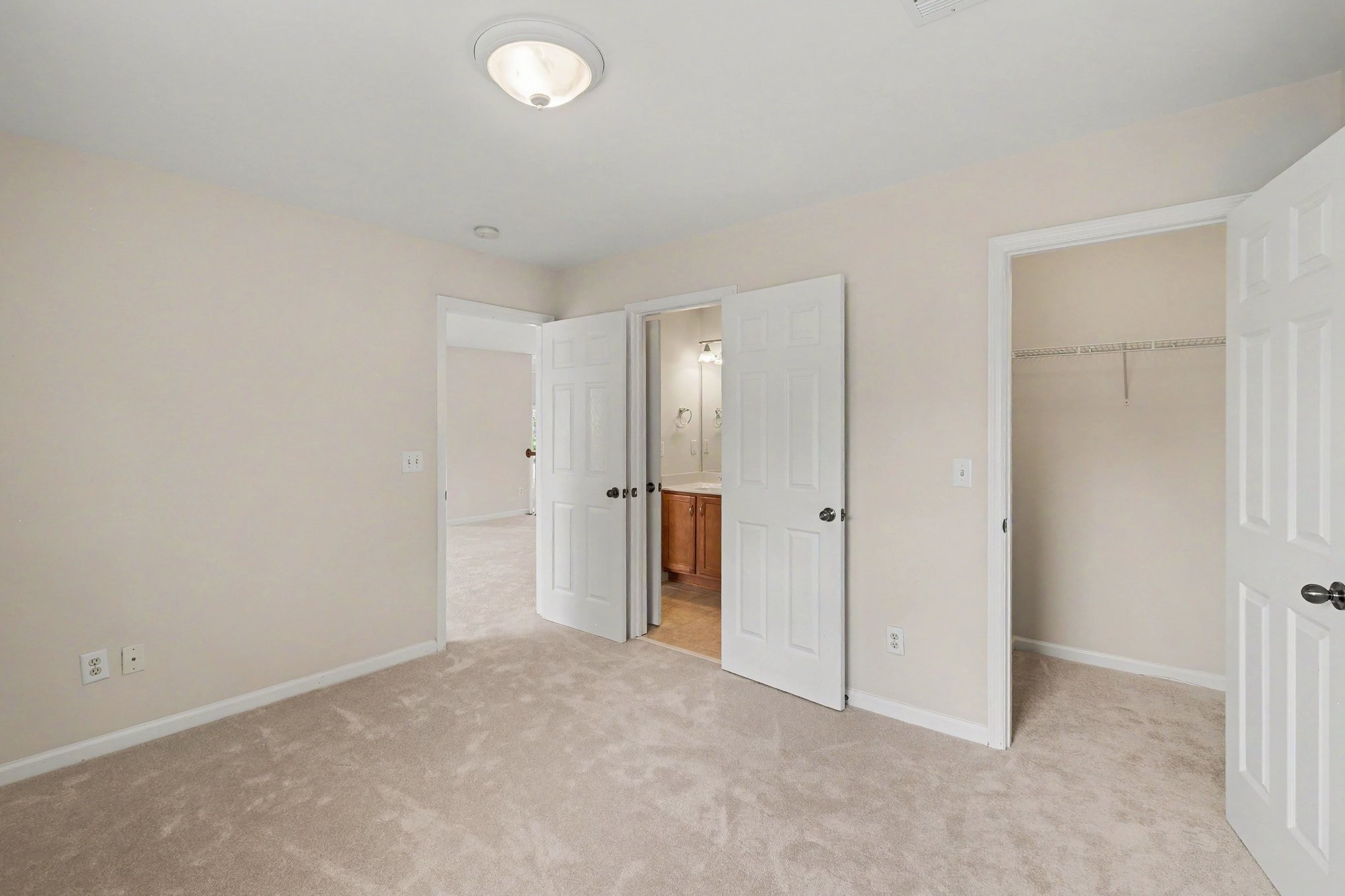 2913B 22nd Ave, S Nashville TN 37215
