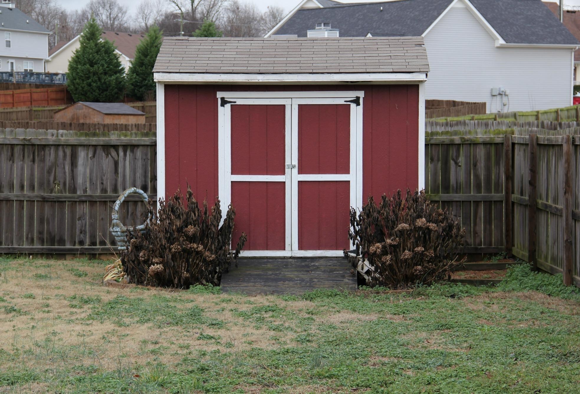 3826 Angelise Lane Clarksville TN 37042