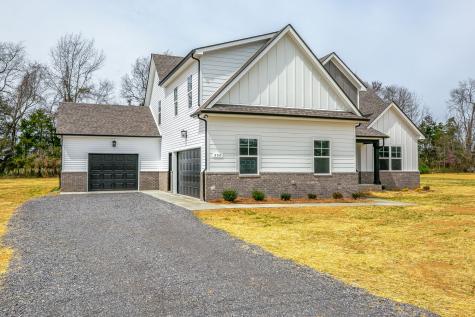 500 Skipping Stone Road Christiana TN 37037