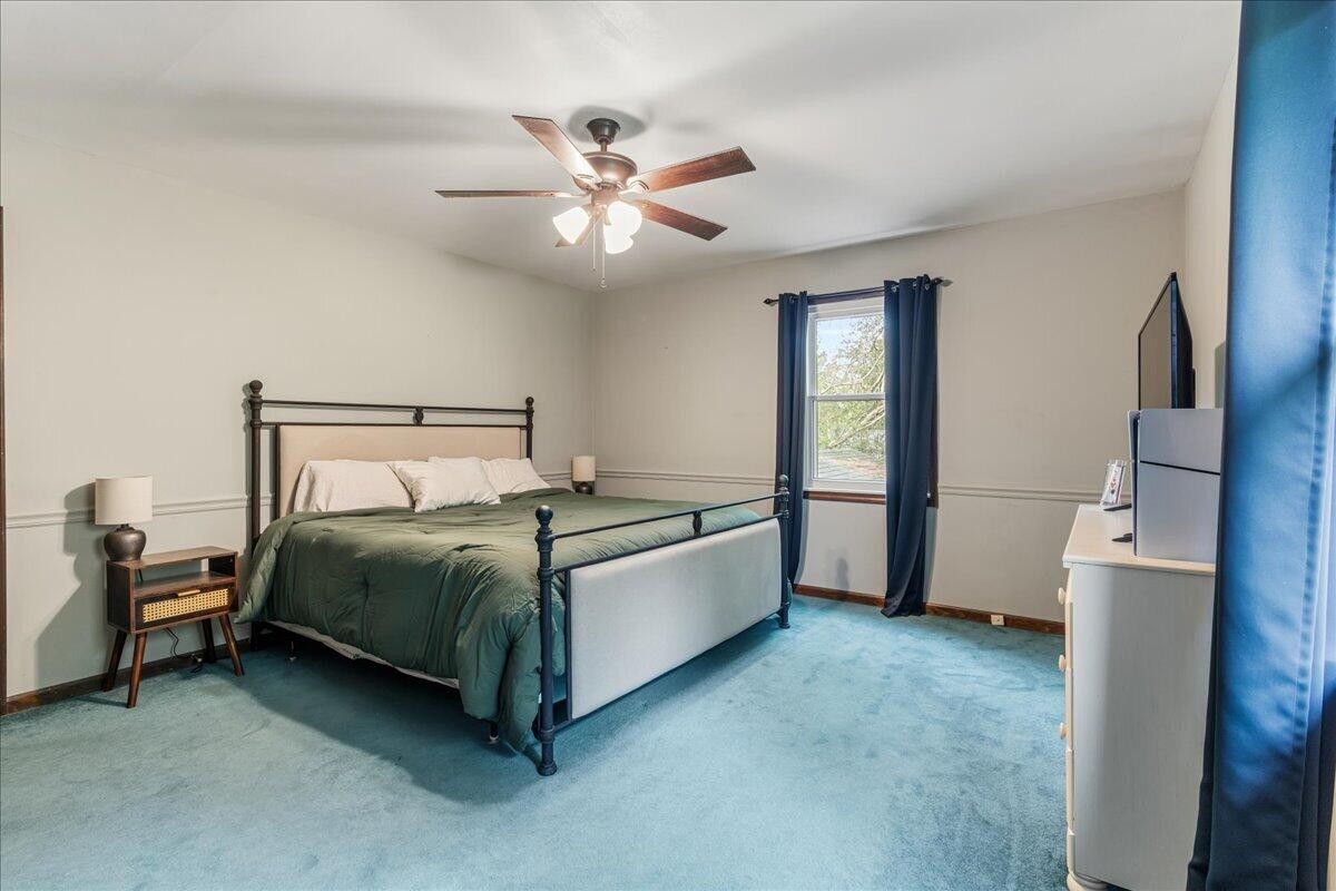 1305 Ridgeway Circle Athens TN 37303