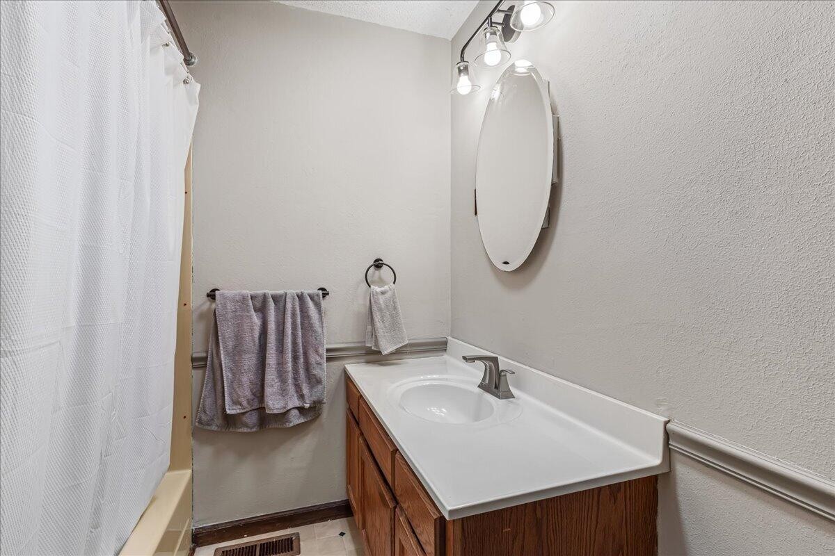1305 Ridgeway Circle Athens TN 37303