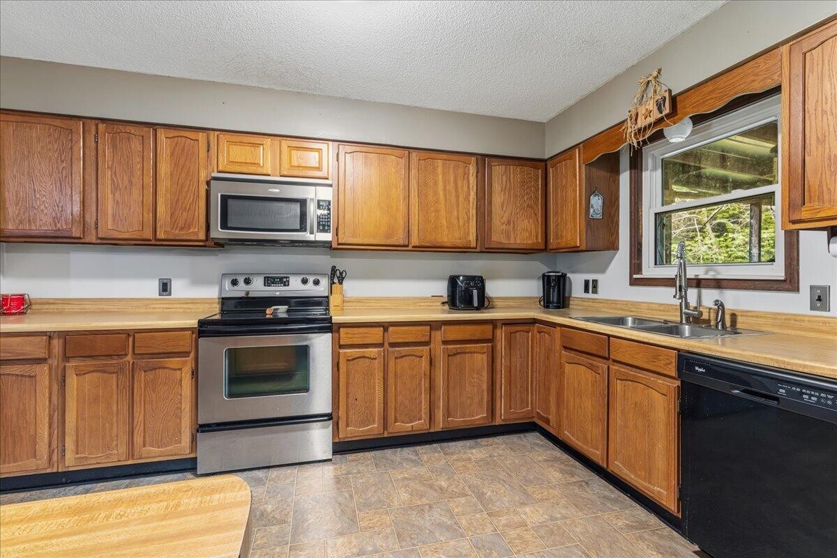 1305 Ridgeway Circle Athens TN 37303