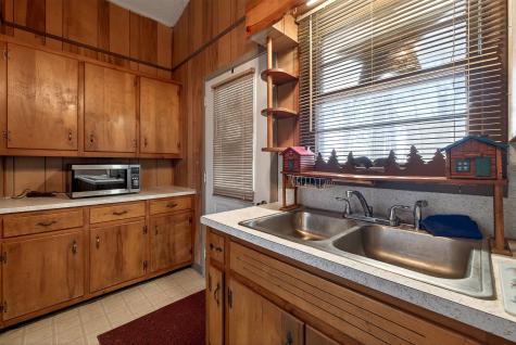 605 Holiday Haven Drive Smithville TN 37166