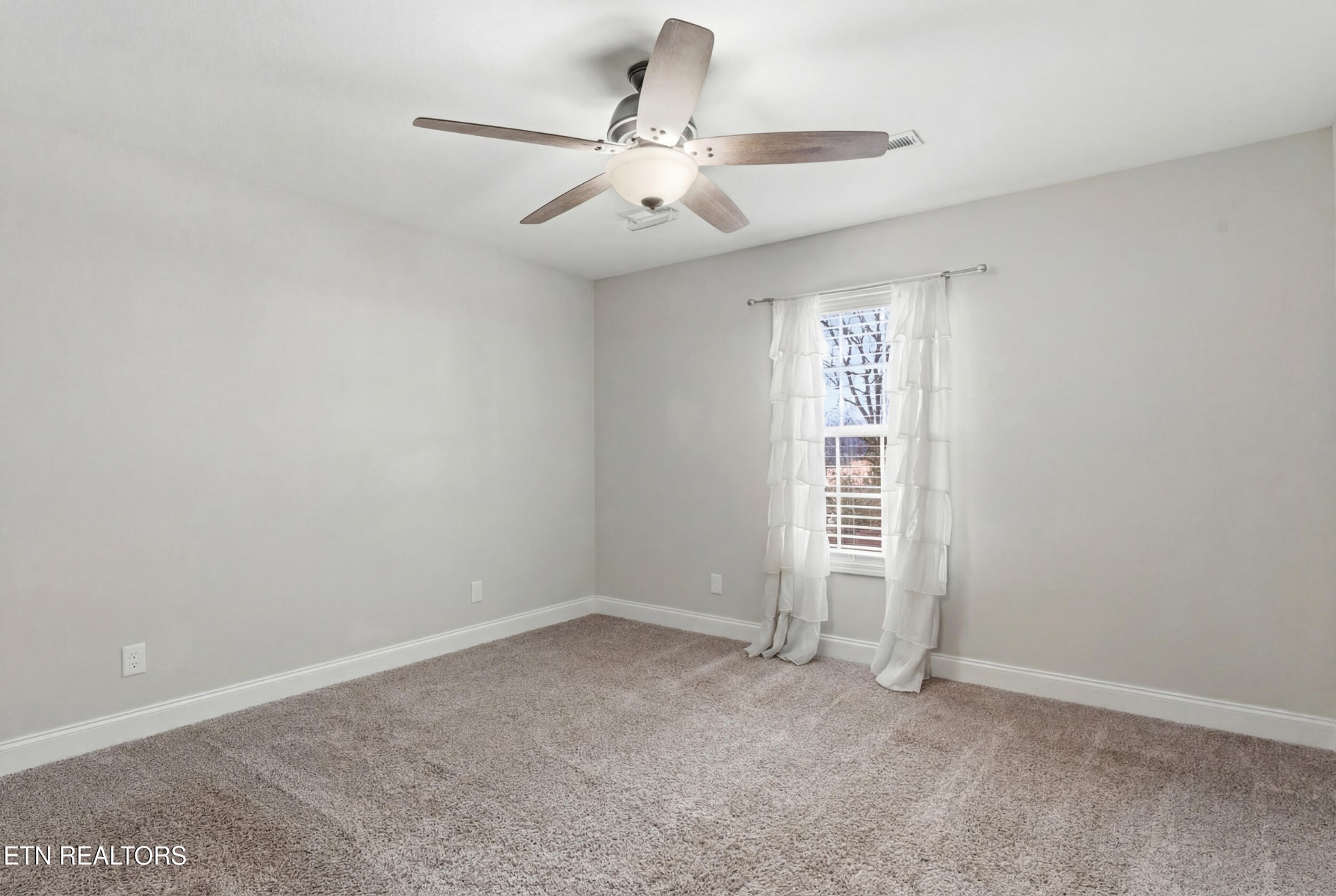 1513 John Sparks Drive Friendsville TN 37737