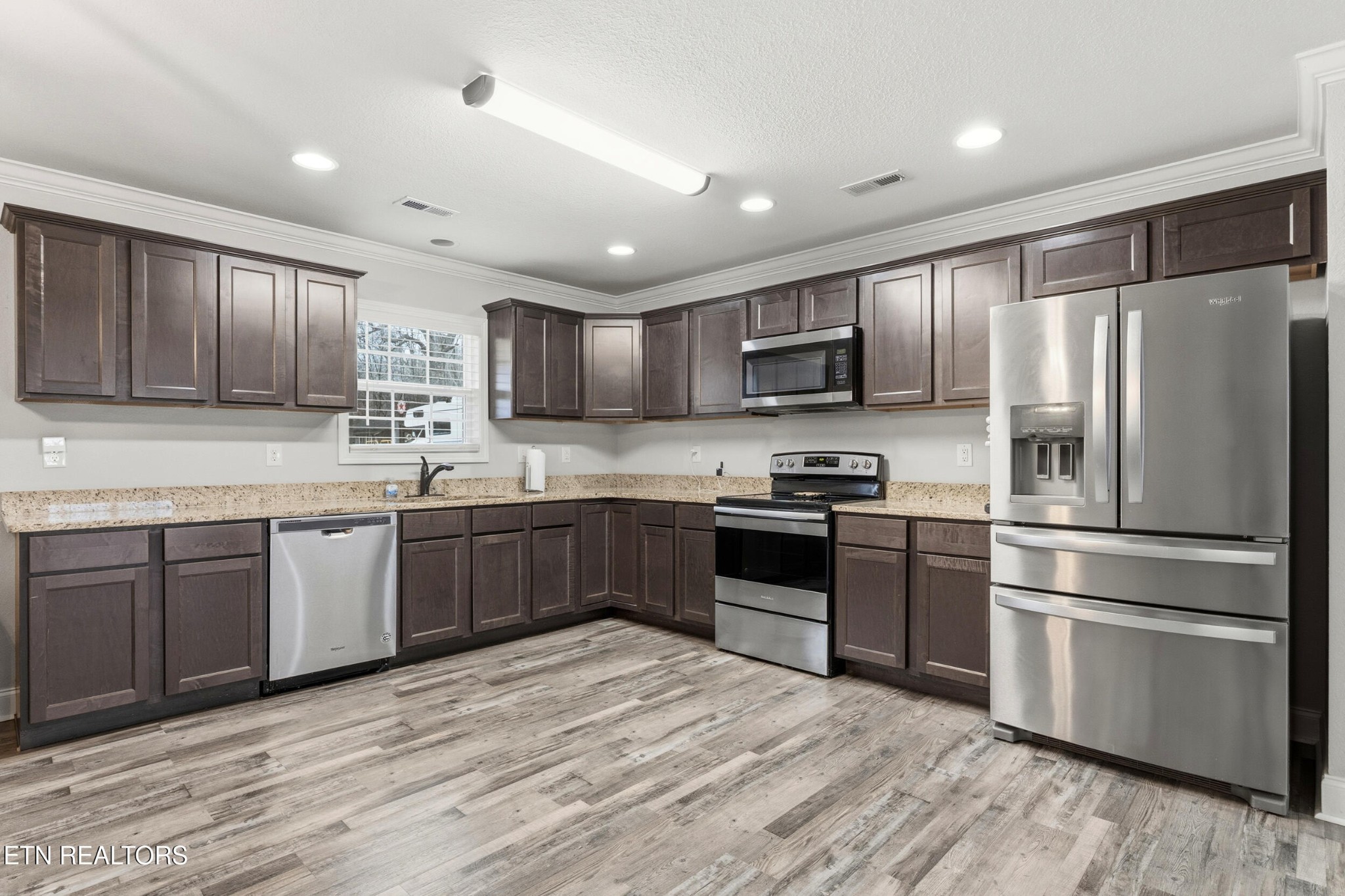 1513 John Sparks Drive Friendsville TN 37737