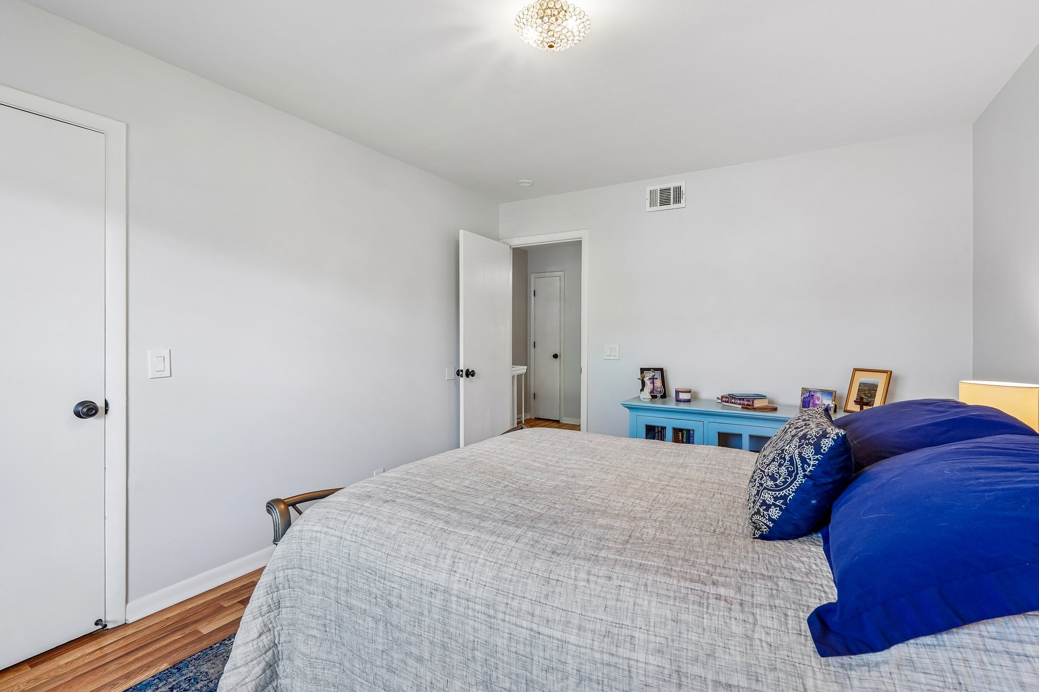 2116 Hobbs Road Nashville TN 37215
