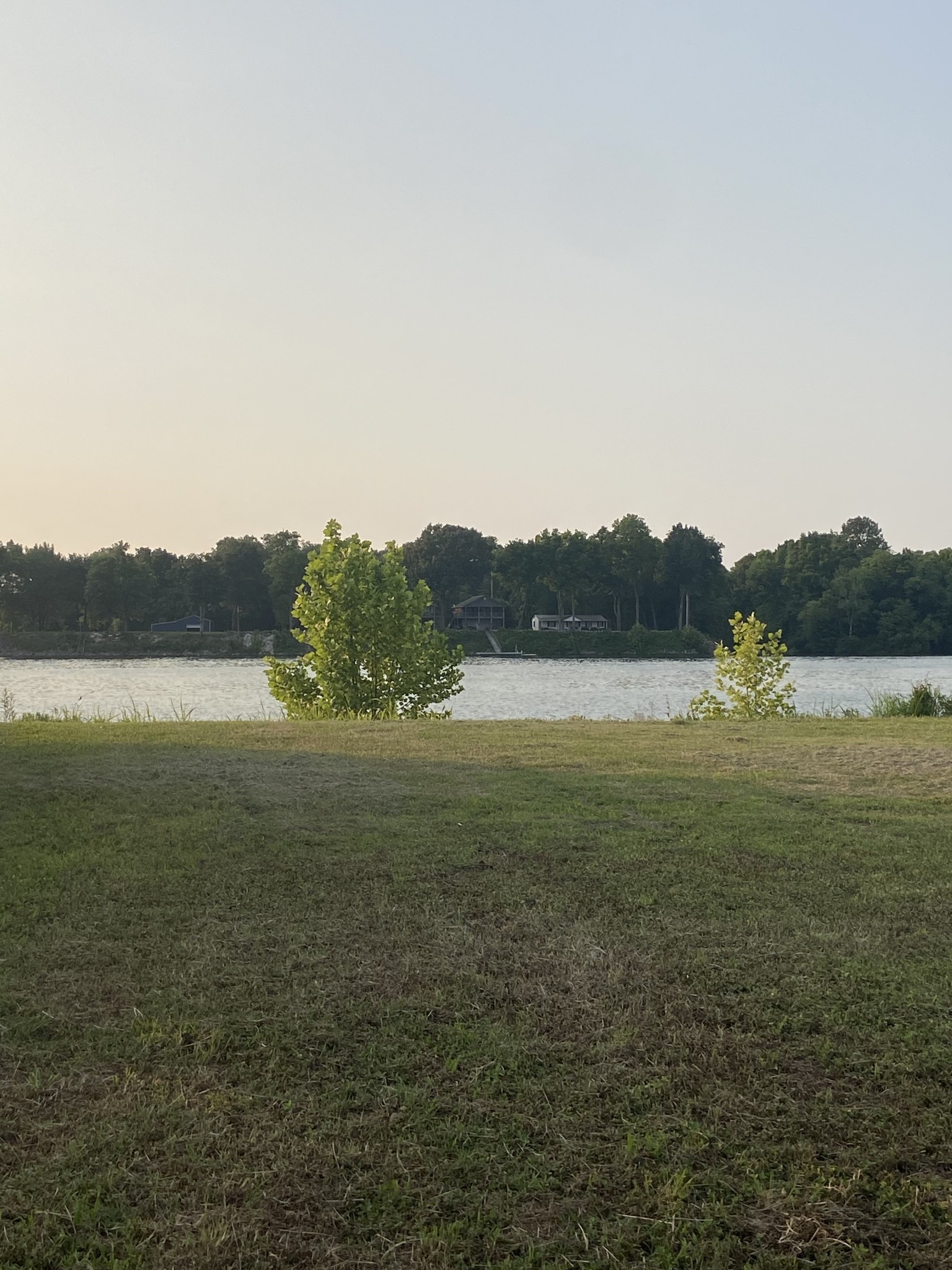 0 River Front Drive Clifton TN 38425