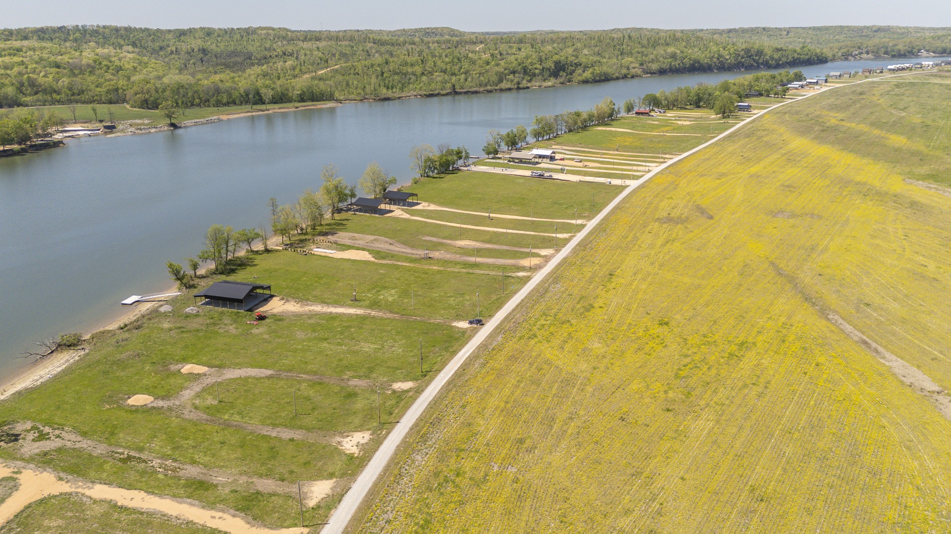 0 River Front Drive Clifton TN 38425