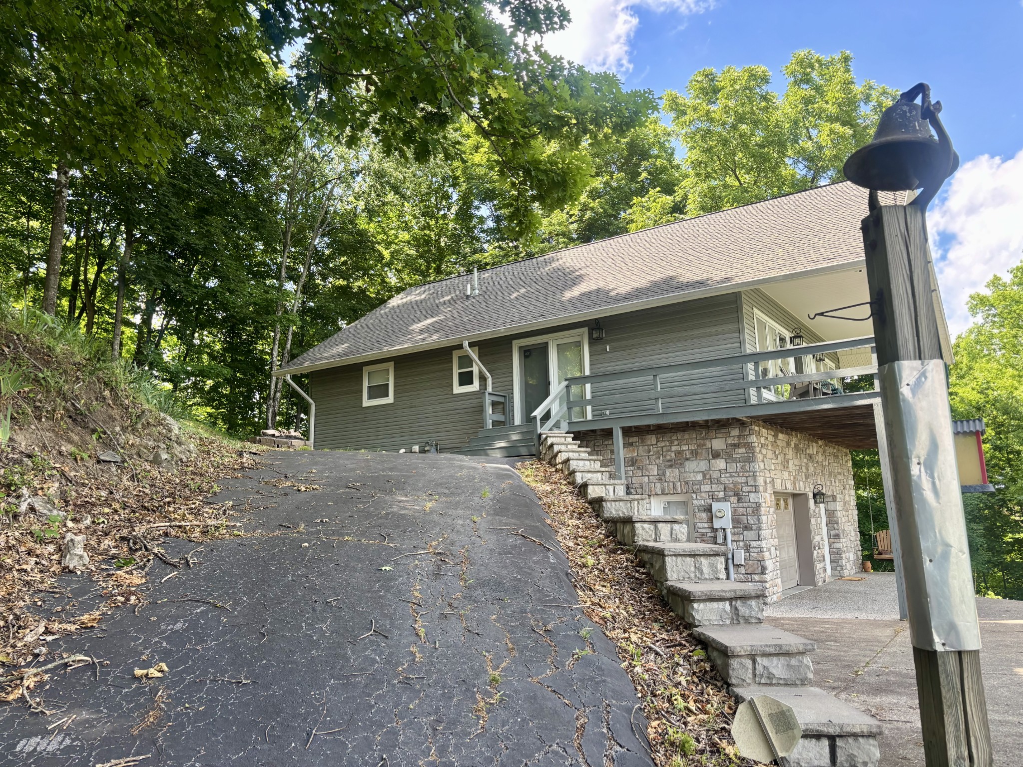 8 Matthews Mountain Lane Carthage TN 37030